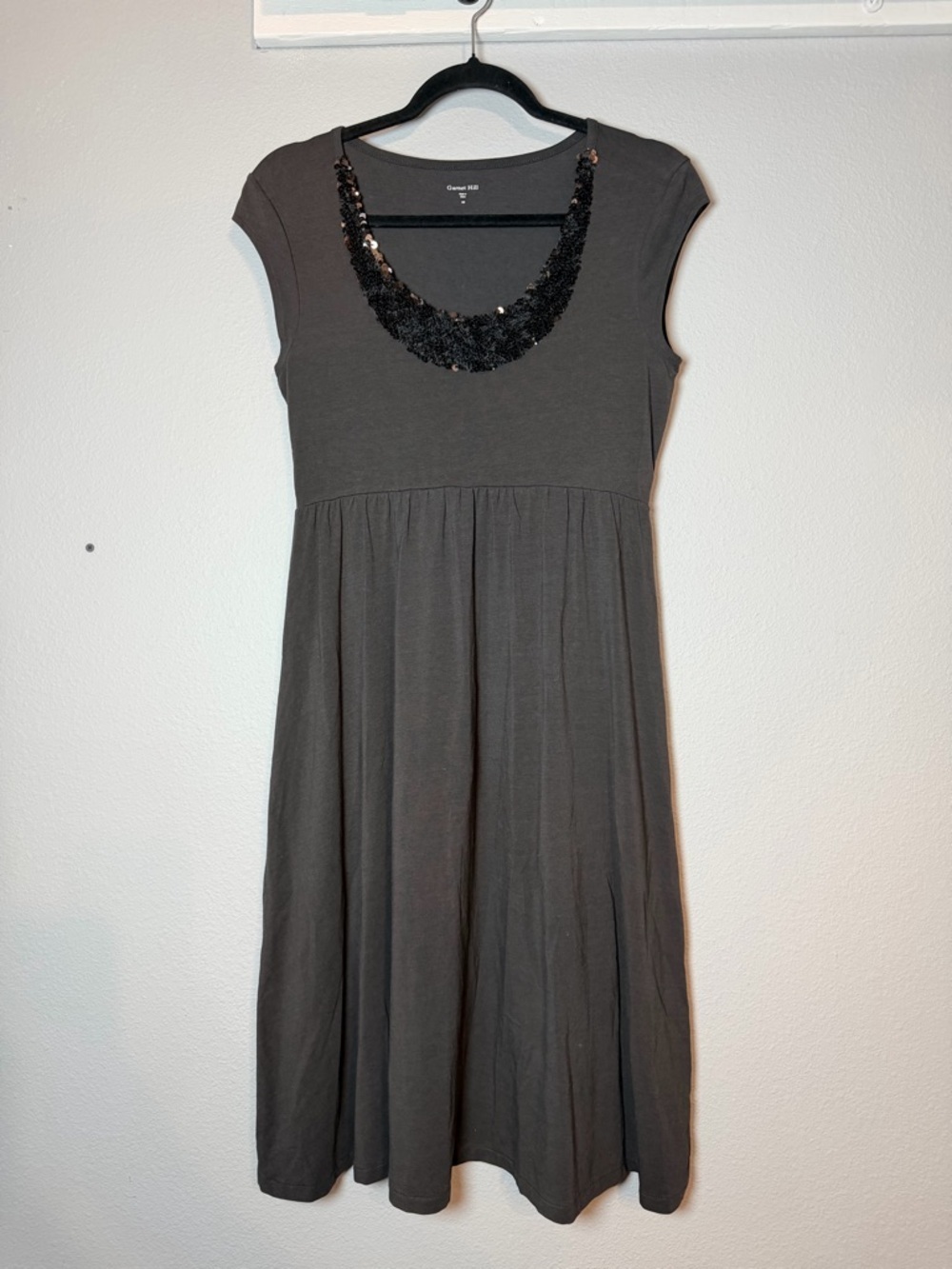 Garnet Hill Scoop Neck Sequin T-Shirt Dress Size XS Gray Bronze Sparkles Eras